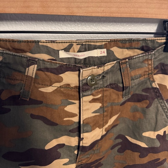 Levi’s Baggy Camo Camouflage Cargo Pants - Picture 4 of 6